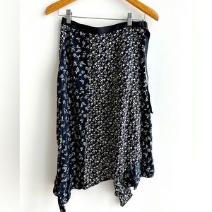 rag & bone Asymmetrical Skirt in navy and White Floral Design, size 0
